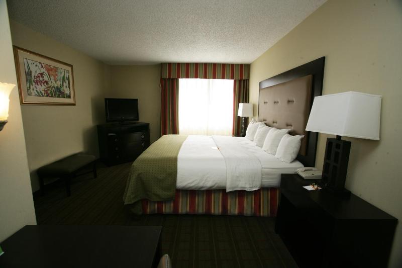 ฮอลิเดย์ อินน์ ริเวอร์ตัน-คอนเวนชัน เซ็นเตอร์ Hotel ภายนอก รูปภาพ